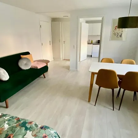 300 Meter Walk To Lego House - 50m2 Cozy - Unit D